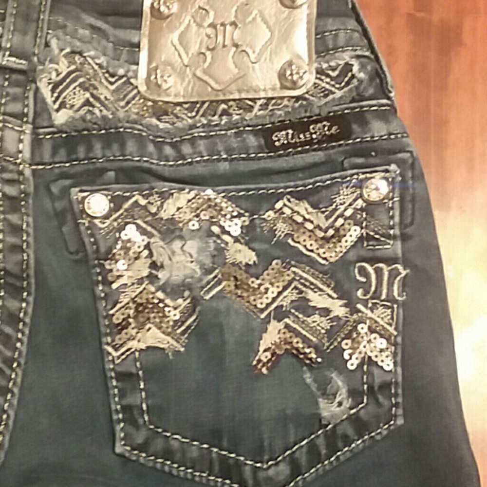 Jeans - Picture 2 of 2